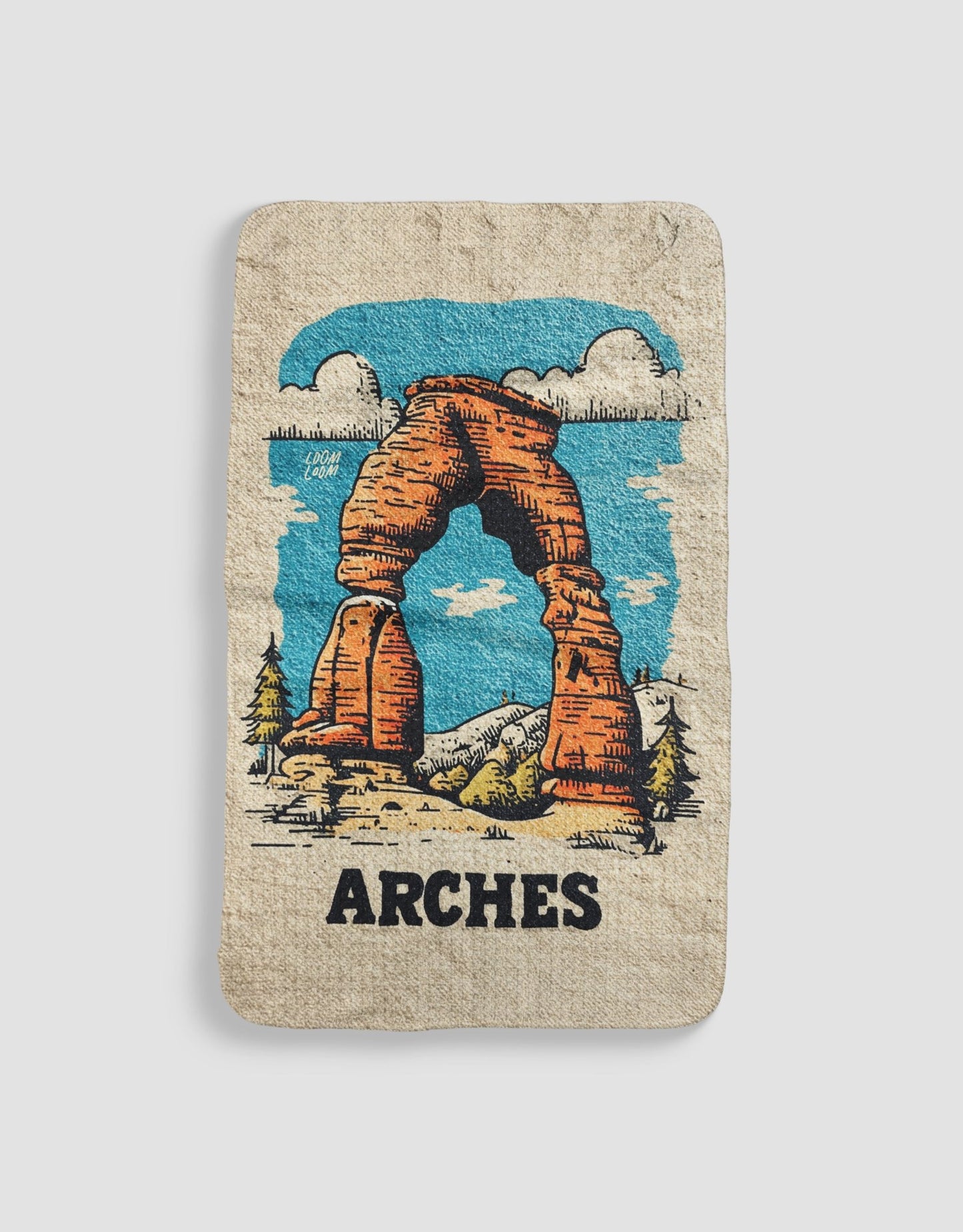 Arches 3 - Loom Loom