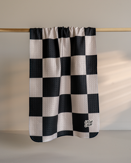 Black & White Checkers