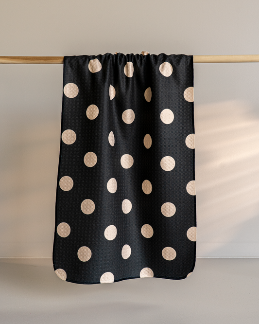 Black Dots