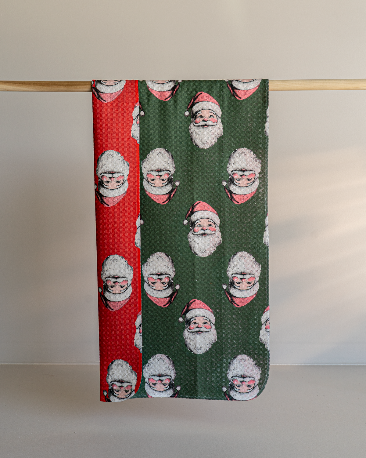 Vintage Santas Reversible
