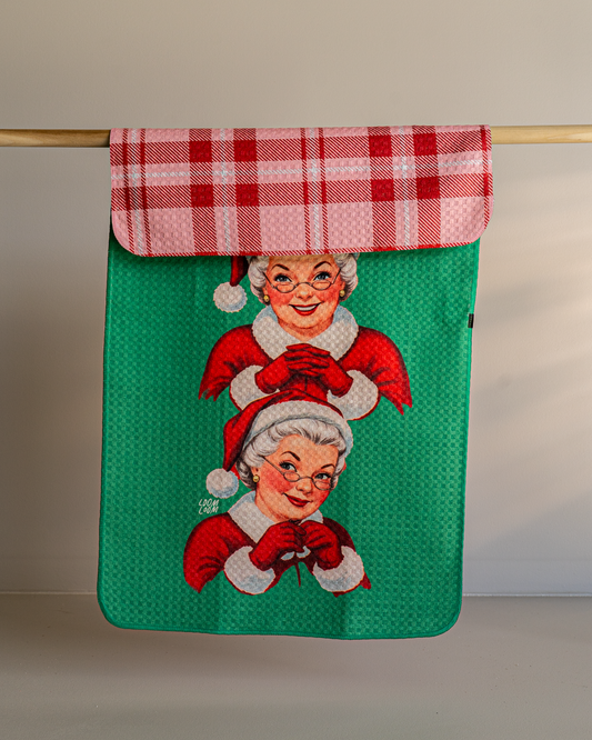 Mrs. Clause Green Reversible