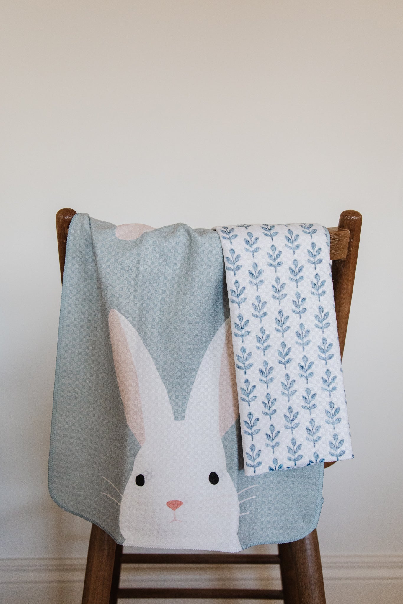 Big Bunnies 2 - Loom Loom