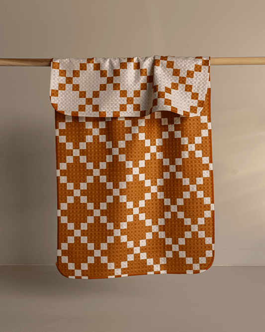 Brown Diamonds Reversible - Loom Loom