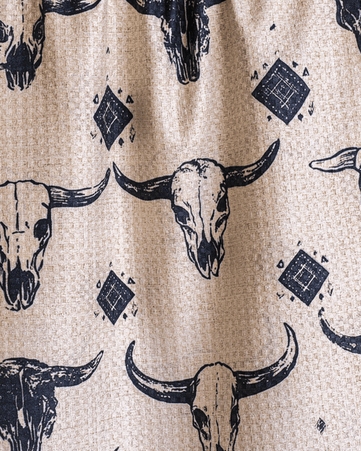 Bull Skulls - Loom Loom