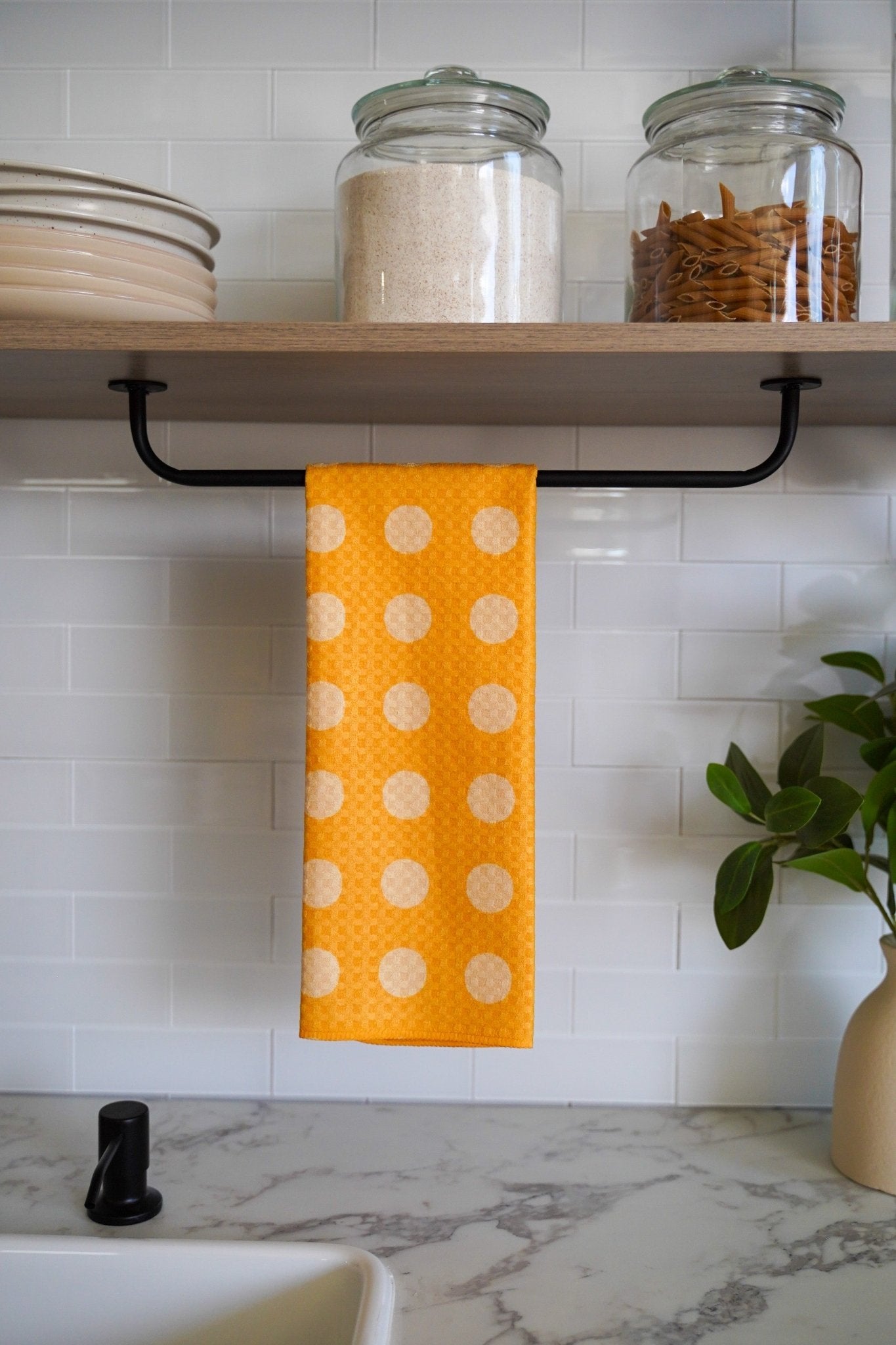 Butter Dot - Loom Loom
