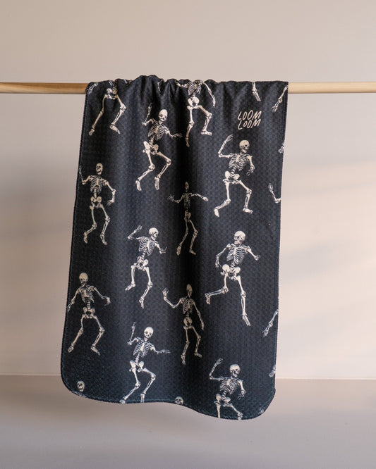 Dancing Bones - Loom Loom
