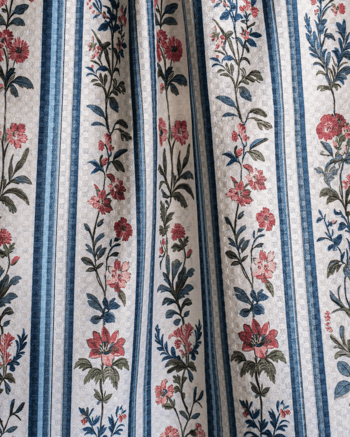 Floral Stripes - Loom Loom