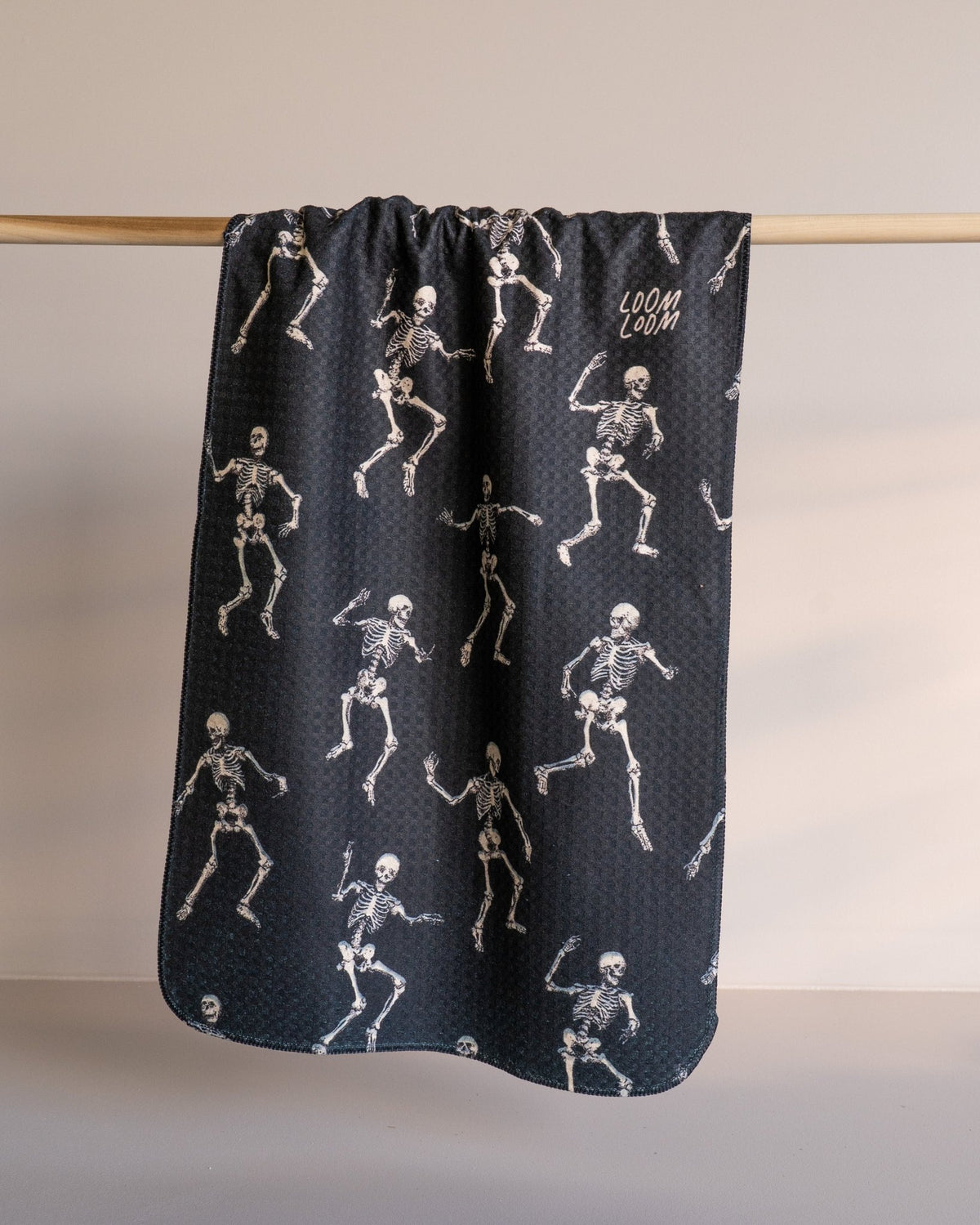Flying Bones Reversible - Loom Loom