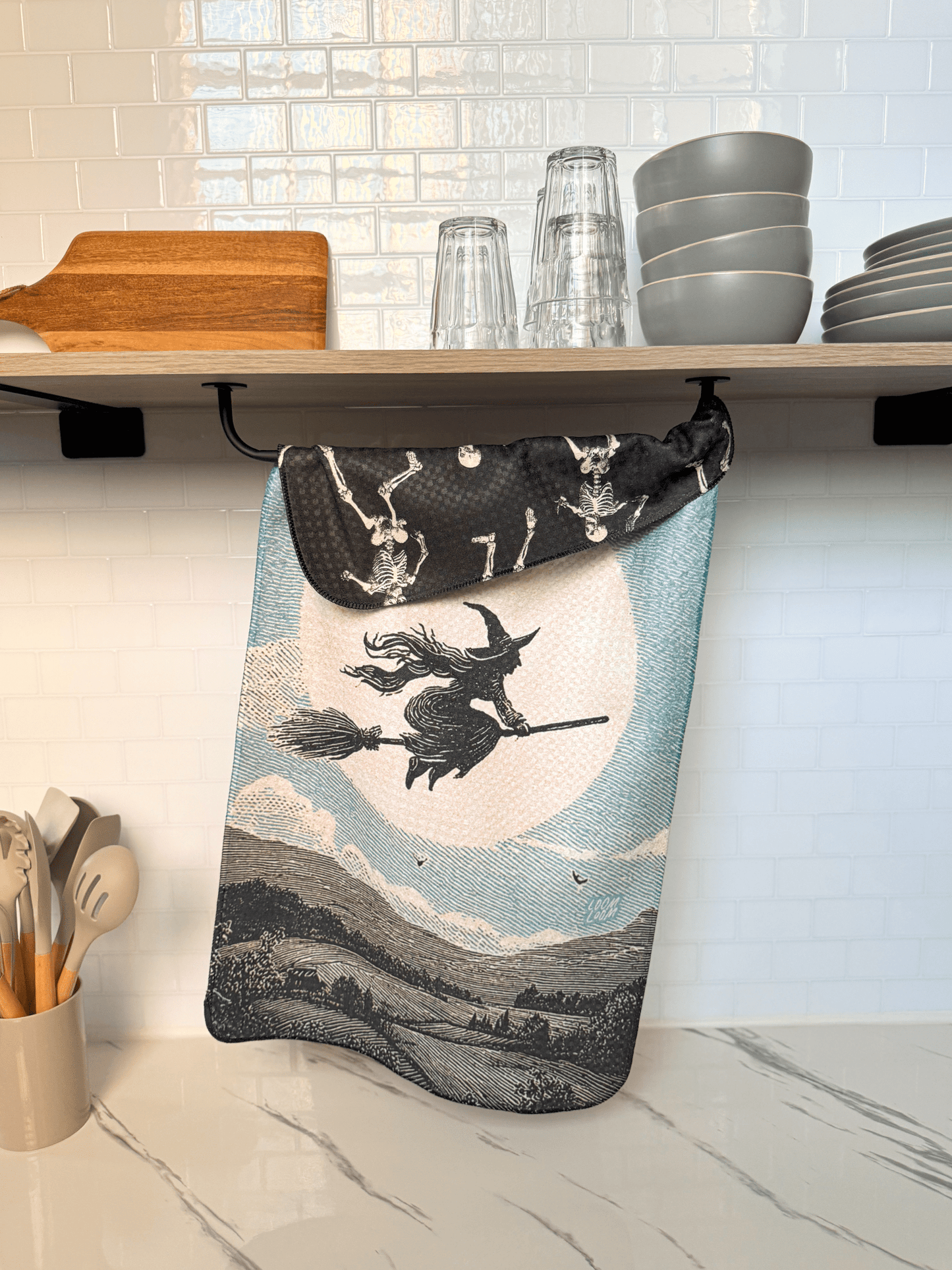 Flying Bones Reversible - Loom Loom
