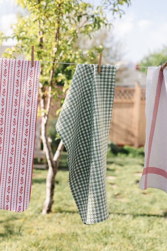 Grandma's Green Gingham by MotherhoodMustHaves - Loom Loom