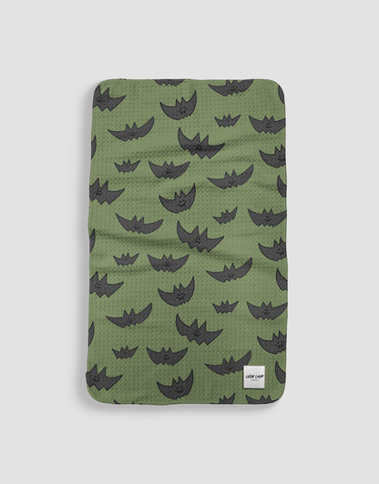 Bats - Olive
