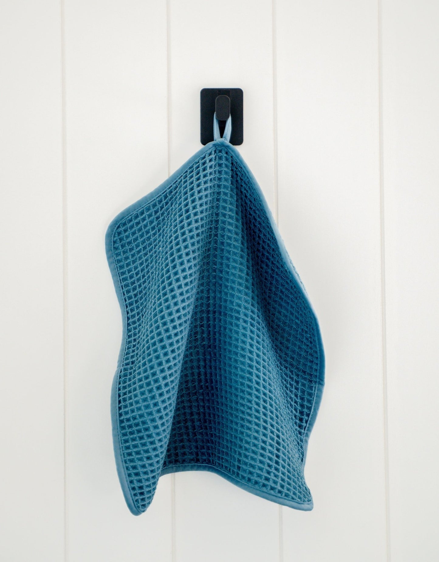 Harbor Sunday Face Towel - Loom Loom