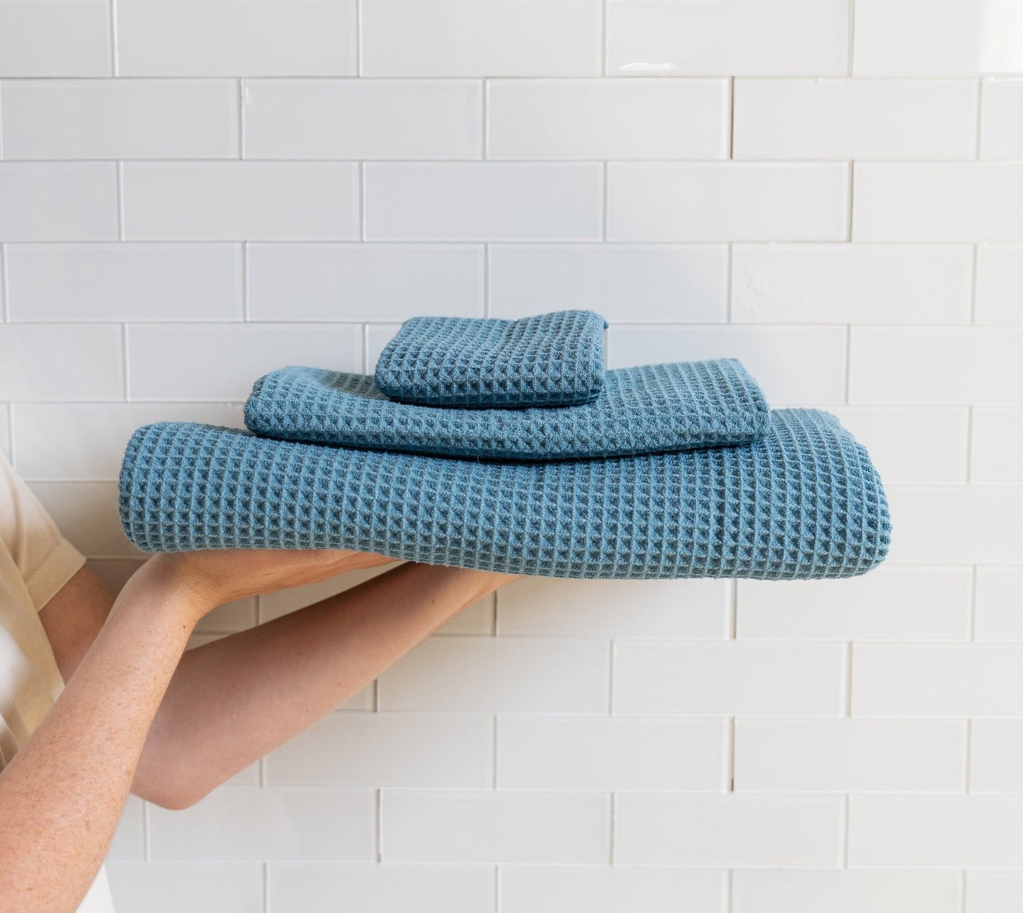 Harbor Sunday Face Towel - Loom Loom