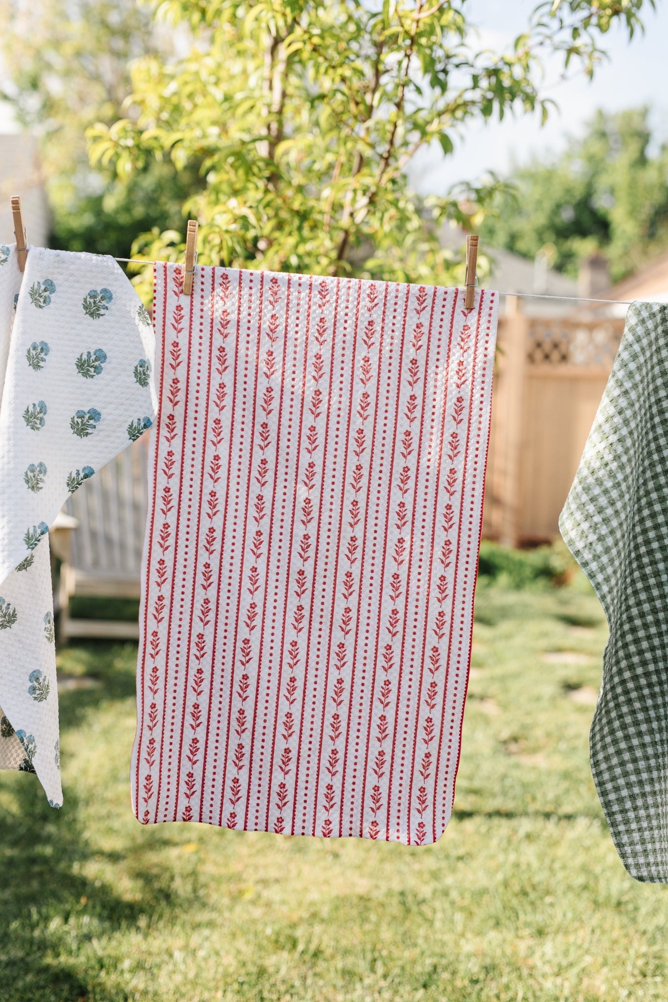 Kitchen Wallpaper by MotherhoodMustHaves - Loom Loom