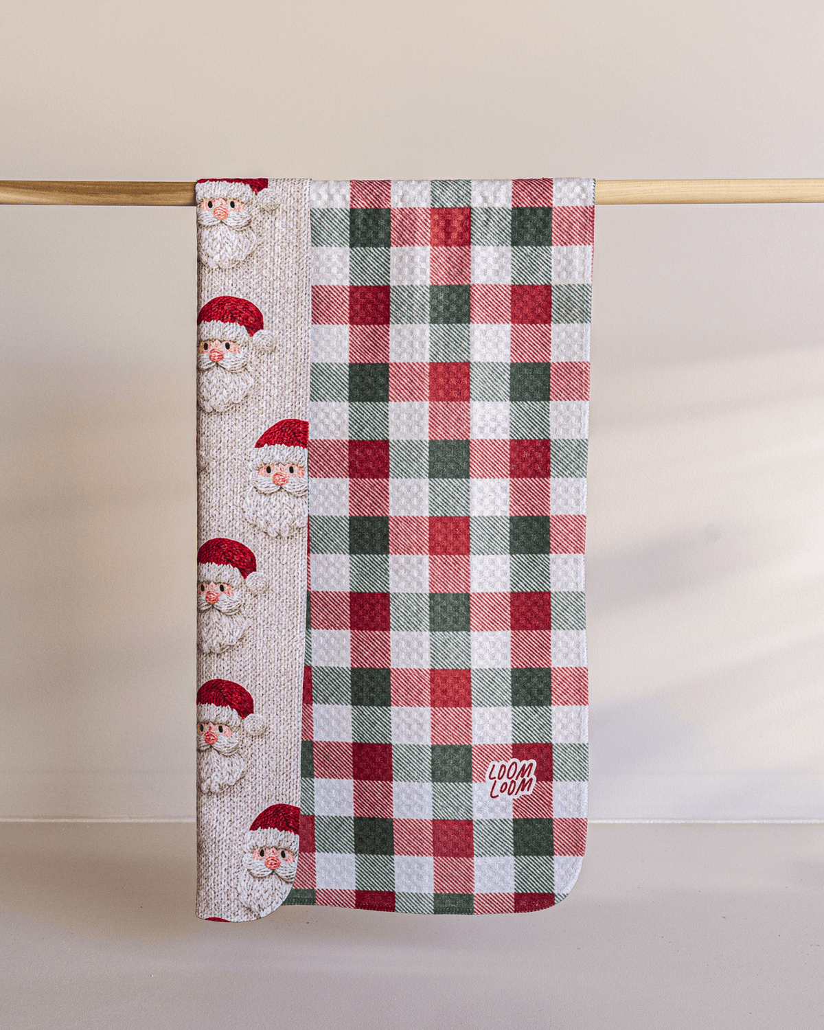 Knit Santas Tan Reversible - Loom Loom