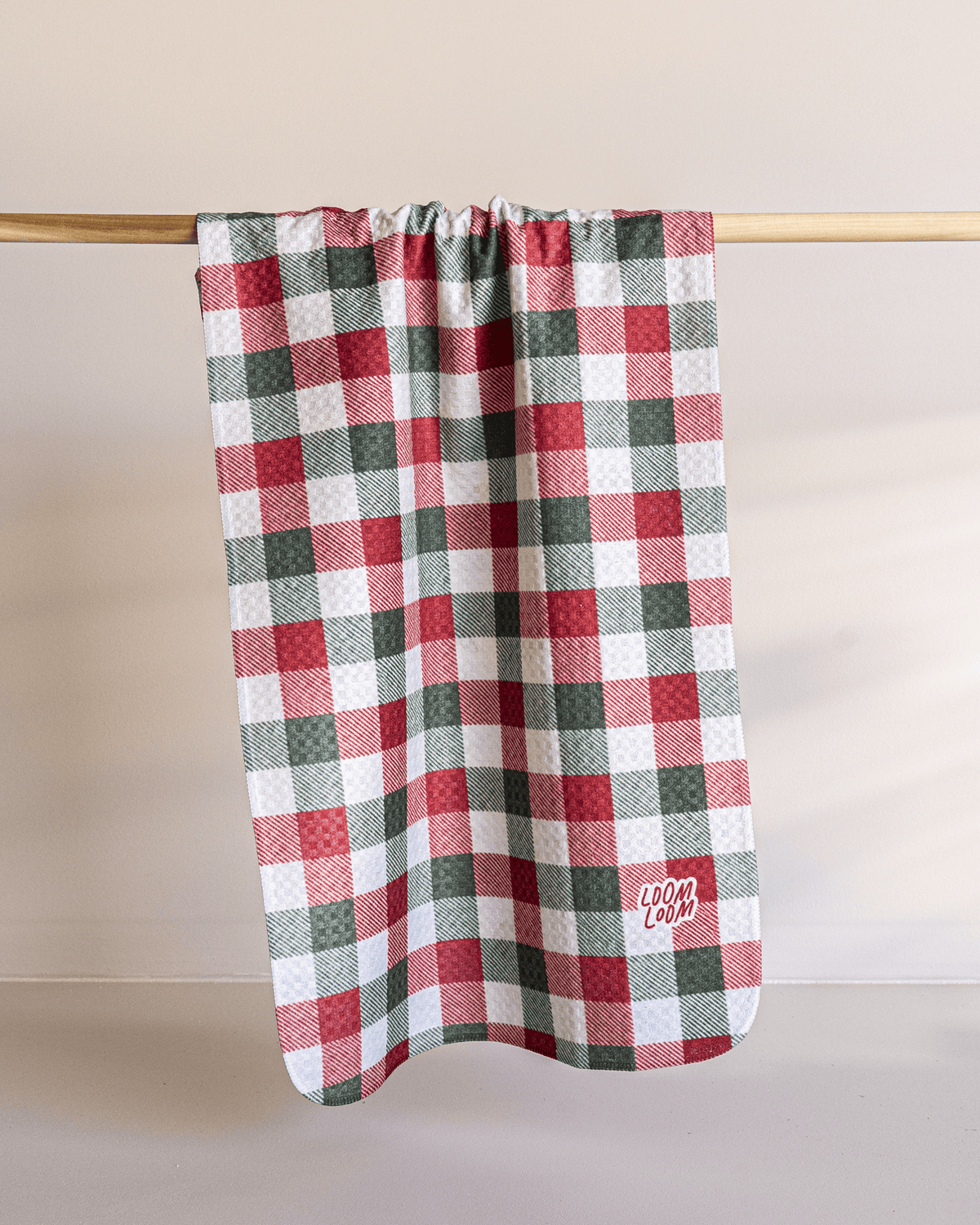 Knit Santas Tan Reversible - Loom Loom