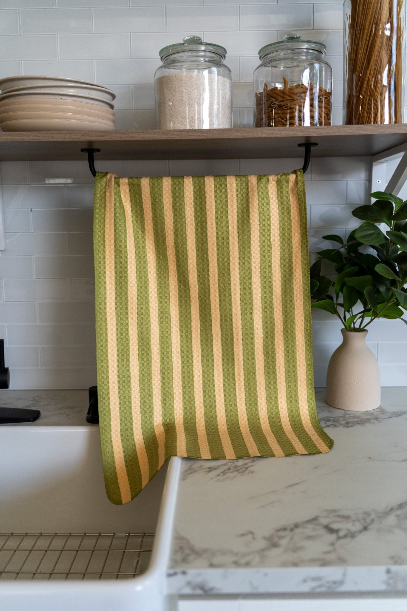Olive Cabana - Loom Loom