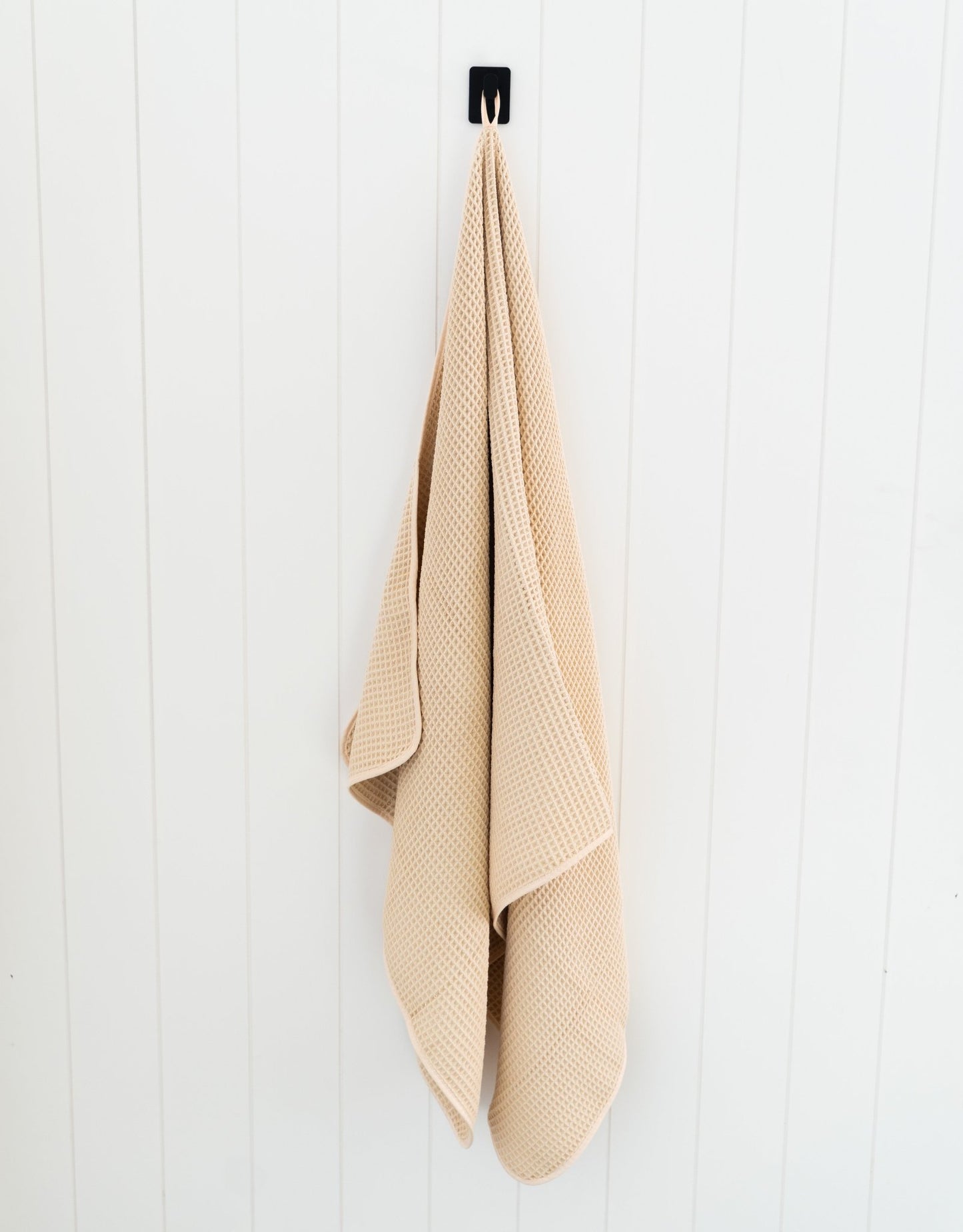 Pearl Sunday Bath Towel - Loom Loom