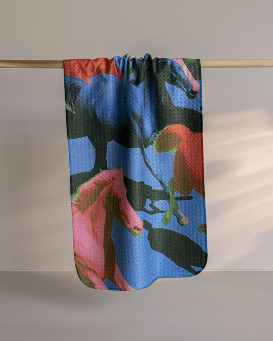 Run Wild - Loom Loom