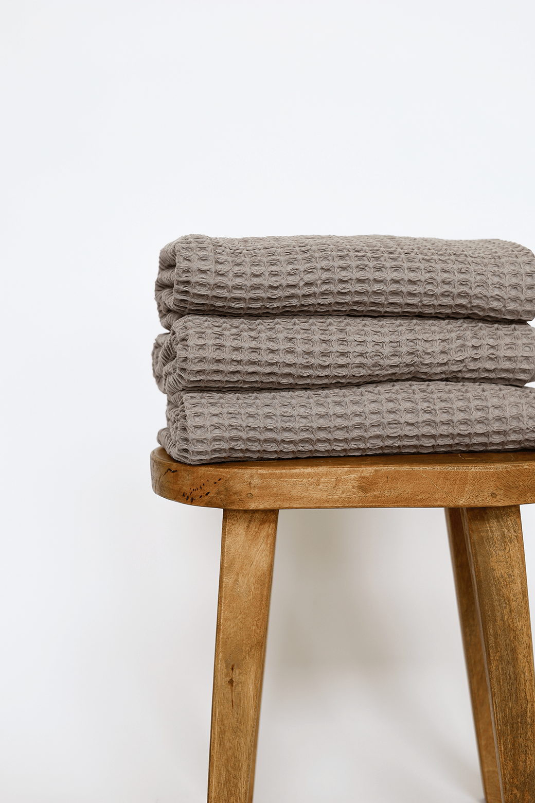 Tan Waffle Bath Towel - Loom Loom