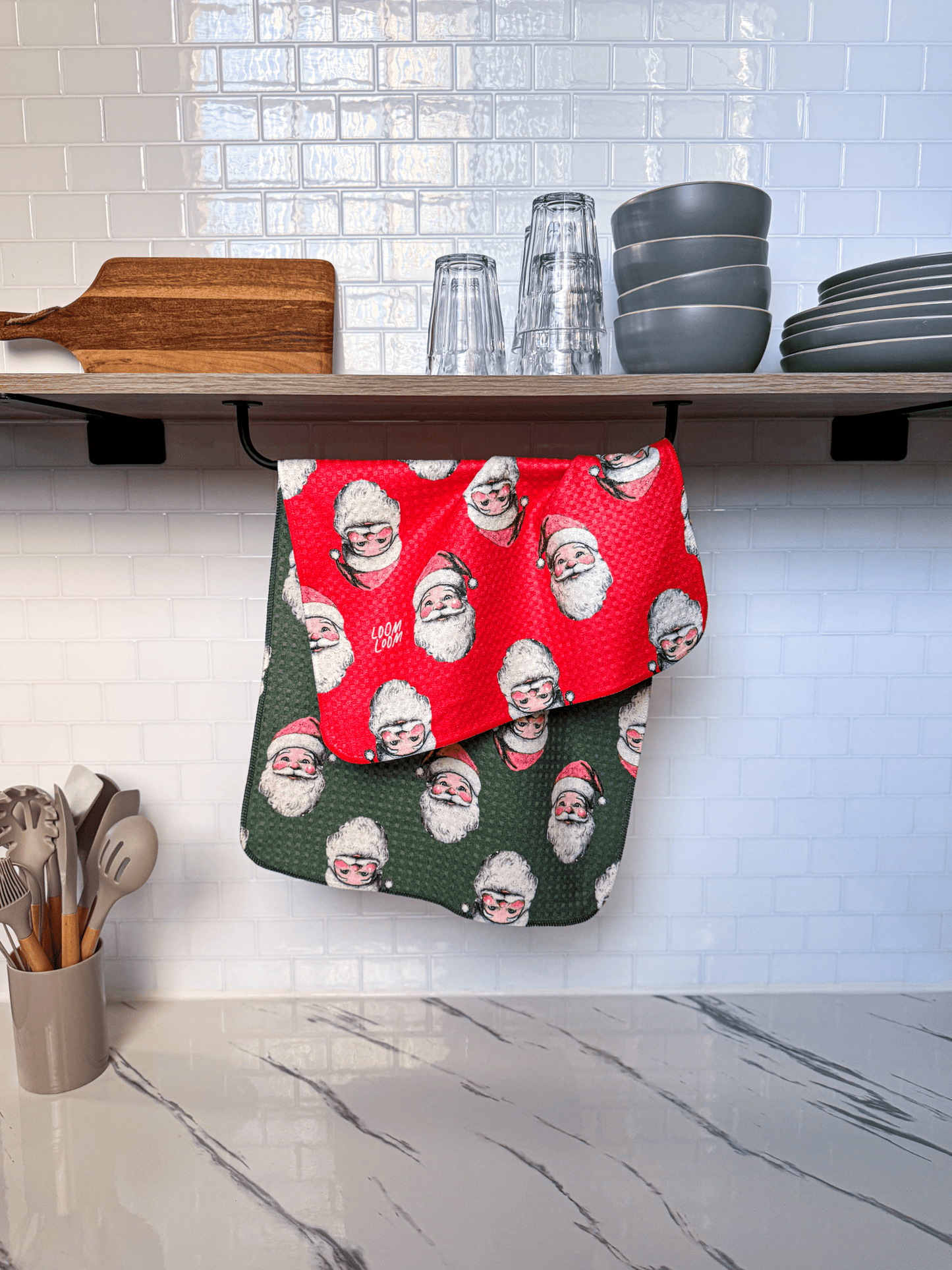 Vintage Santas Reversible - Loom Loom