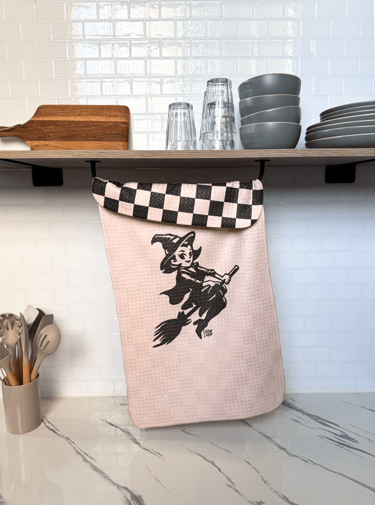 Vintage Witch Reversible - Loom Loom