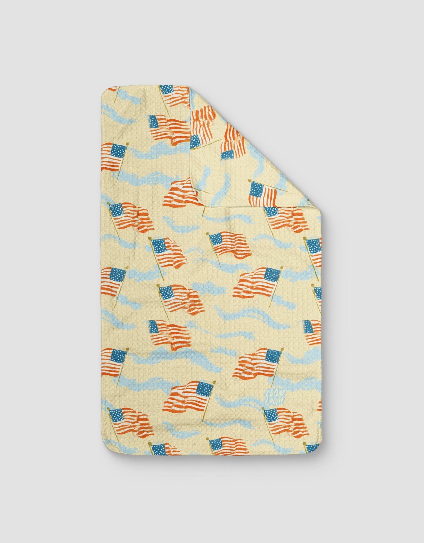 Waving Flags - Loom Loom