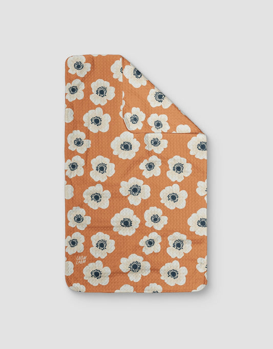 White On Orange Flowers - Loom Loom