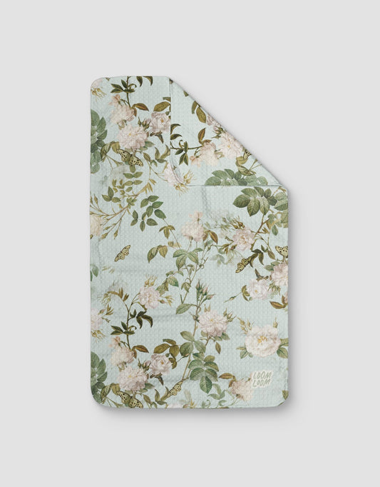 White Roses - Loom Loom