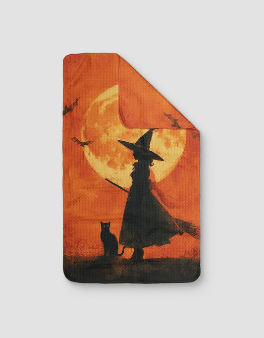 Witch Silhouette - Loom Loom